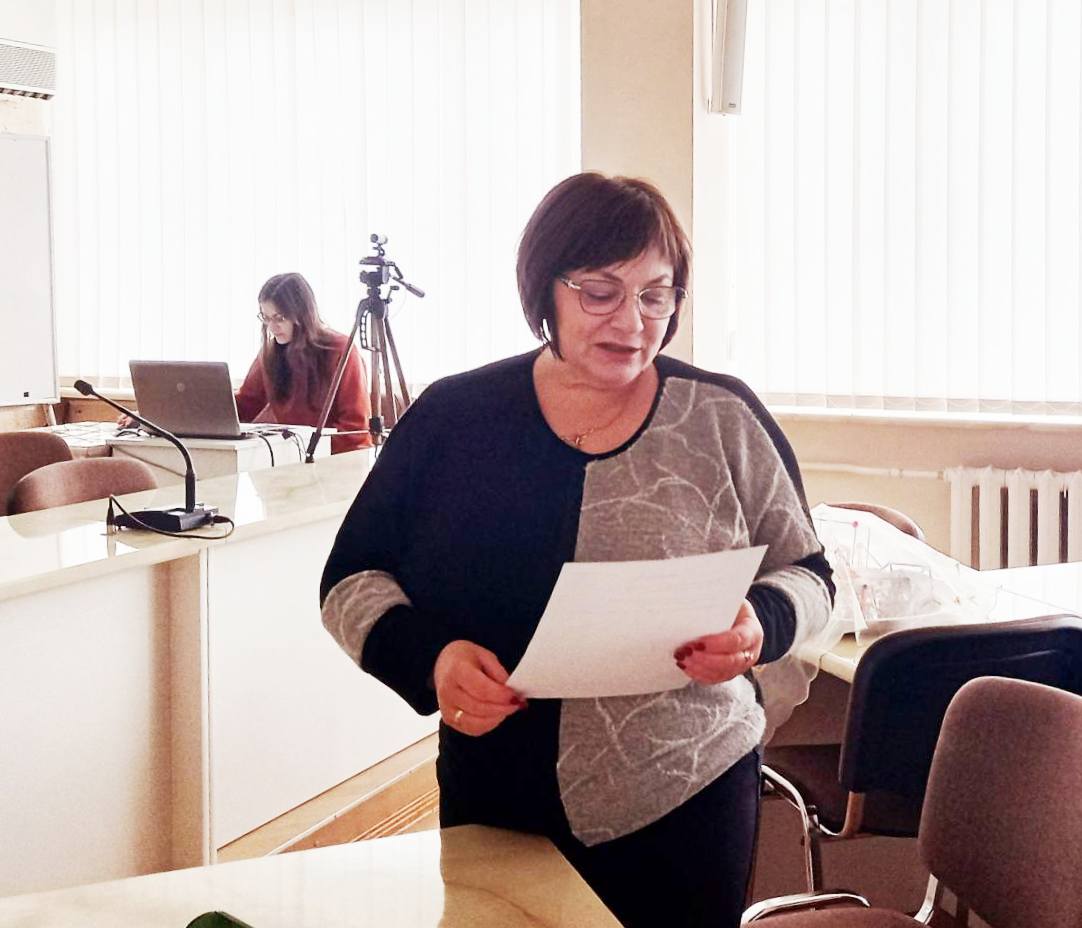 Надія Дробик веде засідання НМР